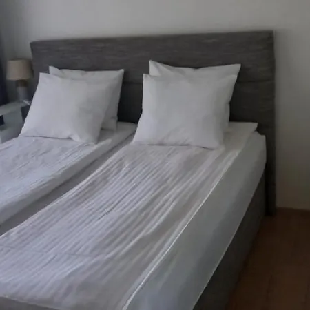 Apartment Suvi *